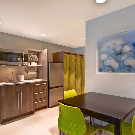 โฮม2 สวีท บาย ฮิลตัน เนเปิลส์ I-75 ไพน์ ริดจ์ โรด Hotel ภายนอก รูปภาพ